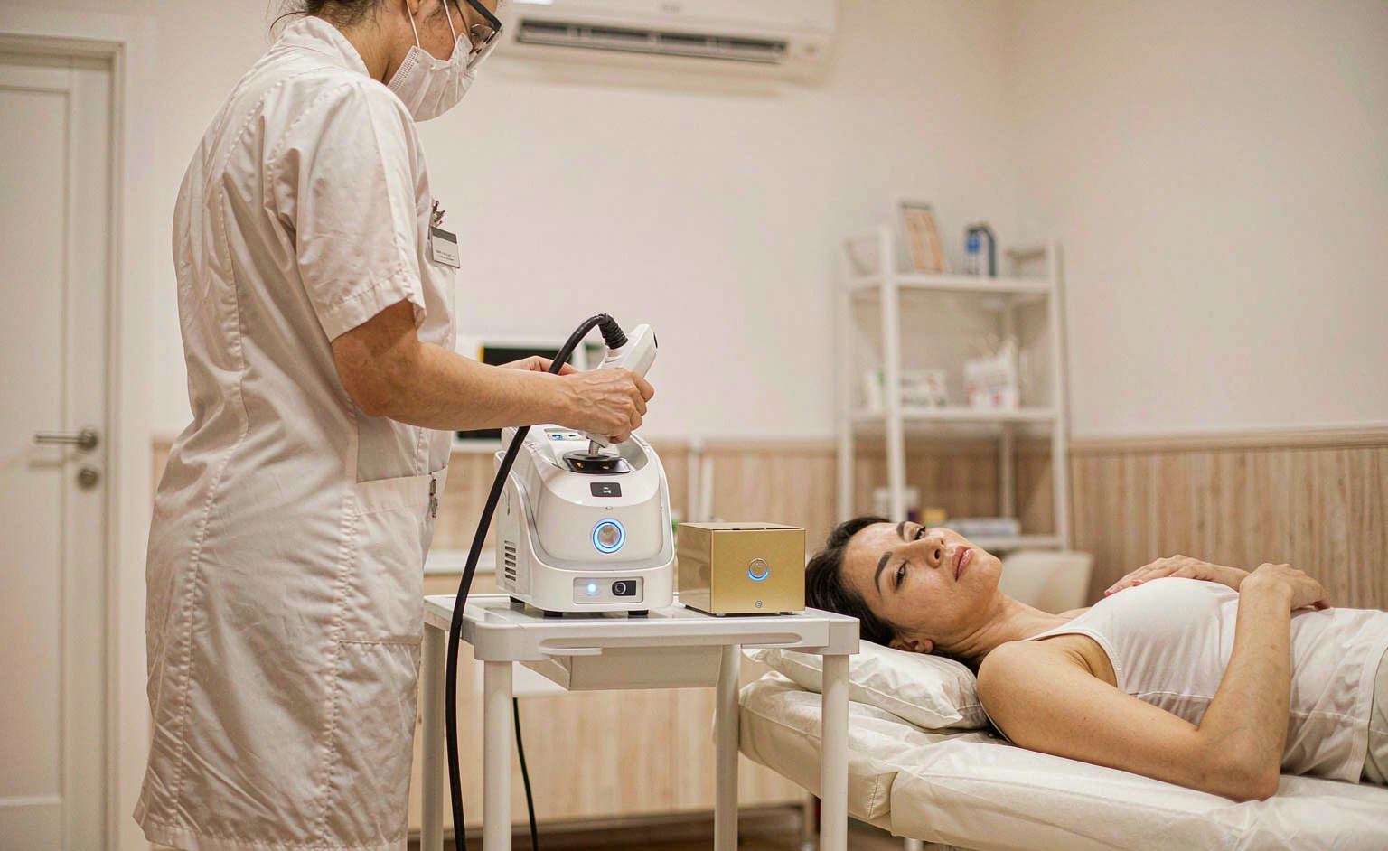 CE and FDA certification for aesthetic devices